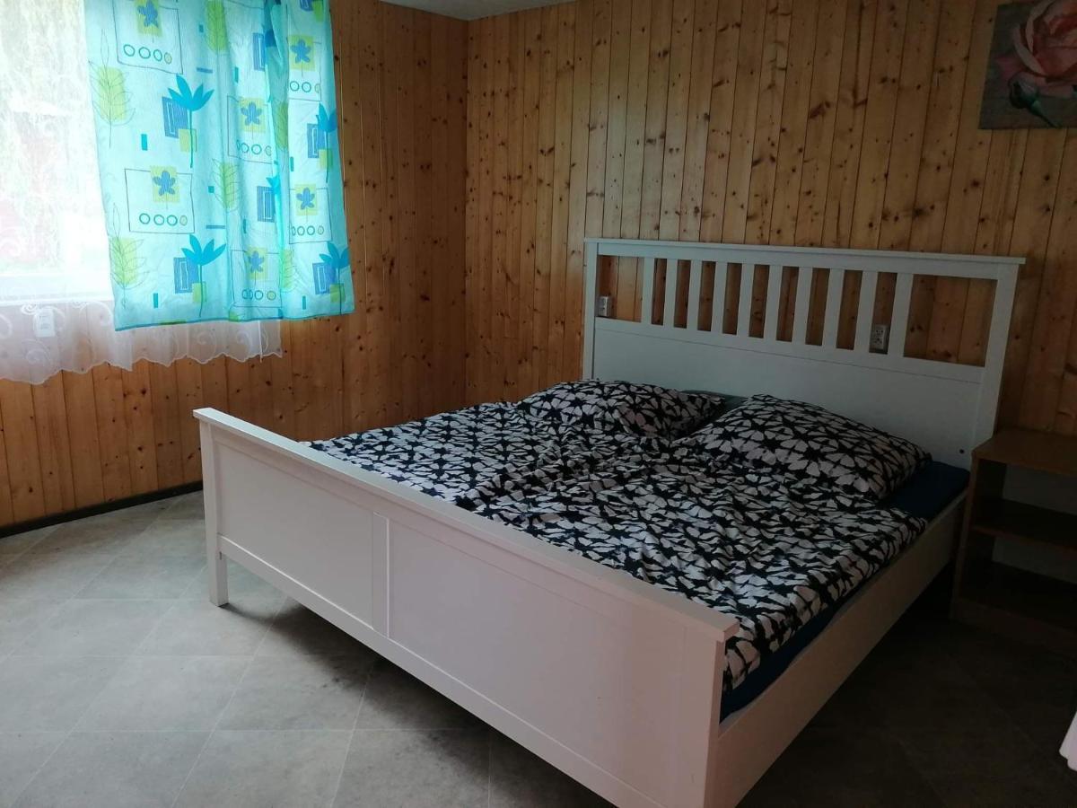 Bohema Osada Villa Łazy Esterno foto